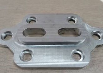 Pezzi di ricambio di alluminio dell'estrusione della lega di alluminio dei pezzi di precisione di CNC